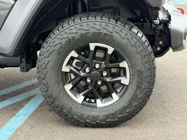 2026 Jeep Gladiator Rubicon - Photo 6