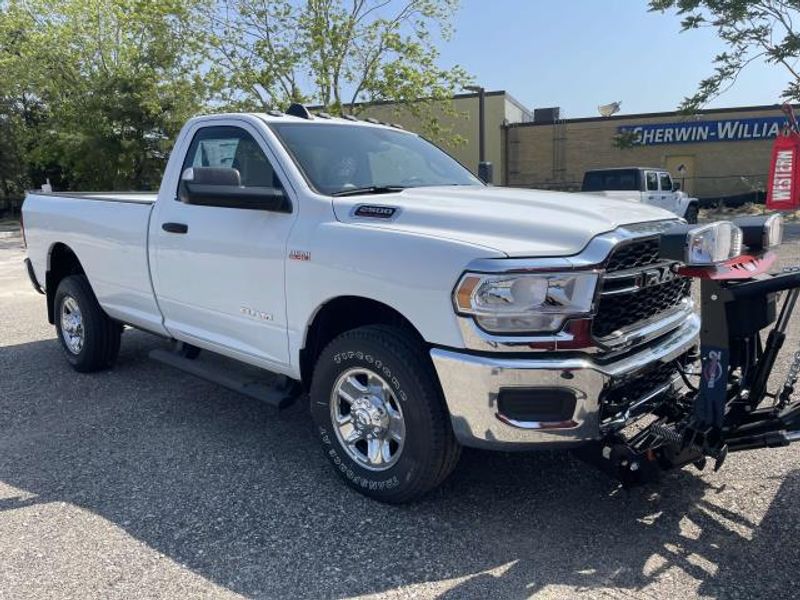 2022 Ram 2500 Tradesman photo 2