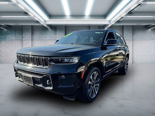 2022 Jeep Grand Cherokee Overland SUV