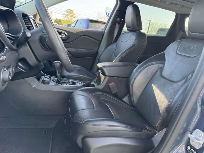2022 Jeep Cherokee Limited photo 4