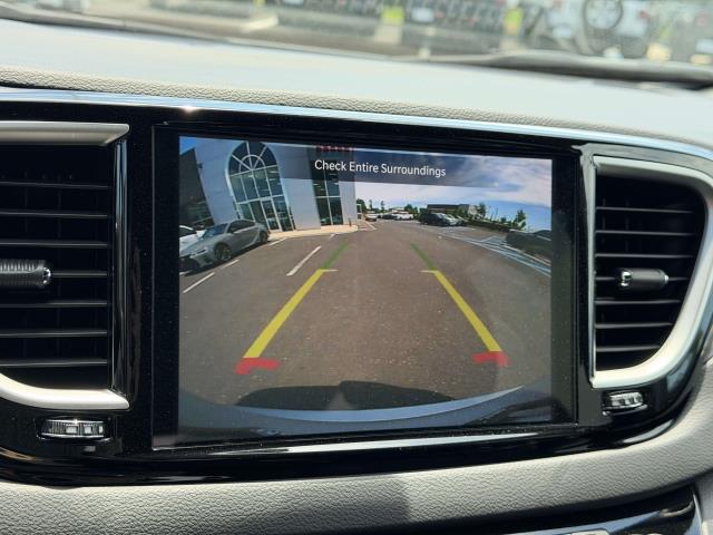 2026 Chrysler Voyager LX - Photo 17