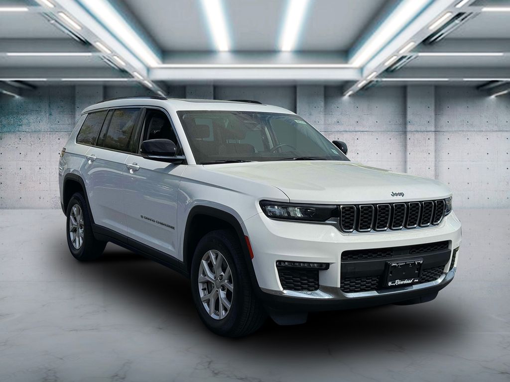 Used 2022 Jeep Grand Cherokee L Limited with VIN 1C4RJKBG7N8588434 for sale in Riverhead, NY