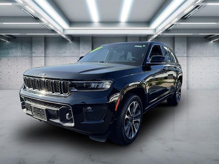 2022 Jeep Grand Cherokee Overland SUV
