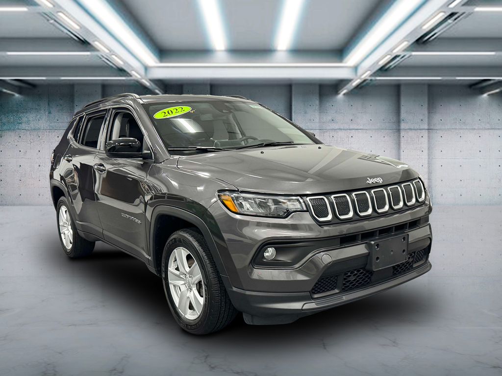 Used 2022 Jeep Compass Latitude with VIN 3C4NJDBBXNT127244 for sale in Riverhead, NY