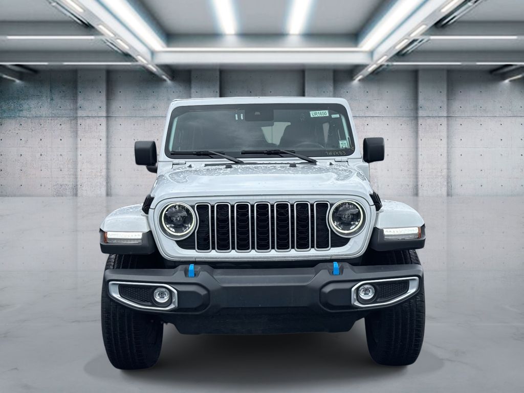 2024 Jeep Wrangler 4xe Sahara photo 2