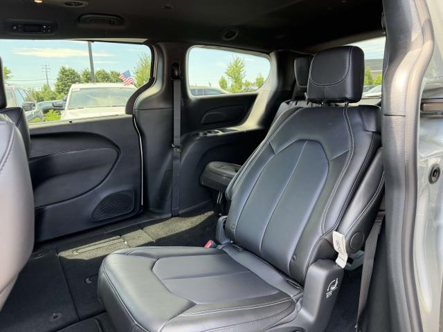 2026 Chrysler Voyager LX - Photo 9