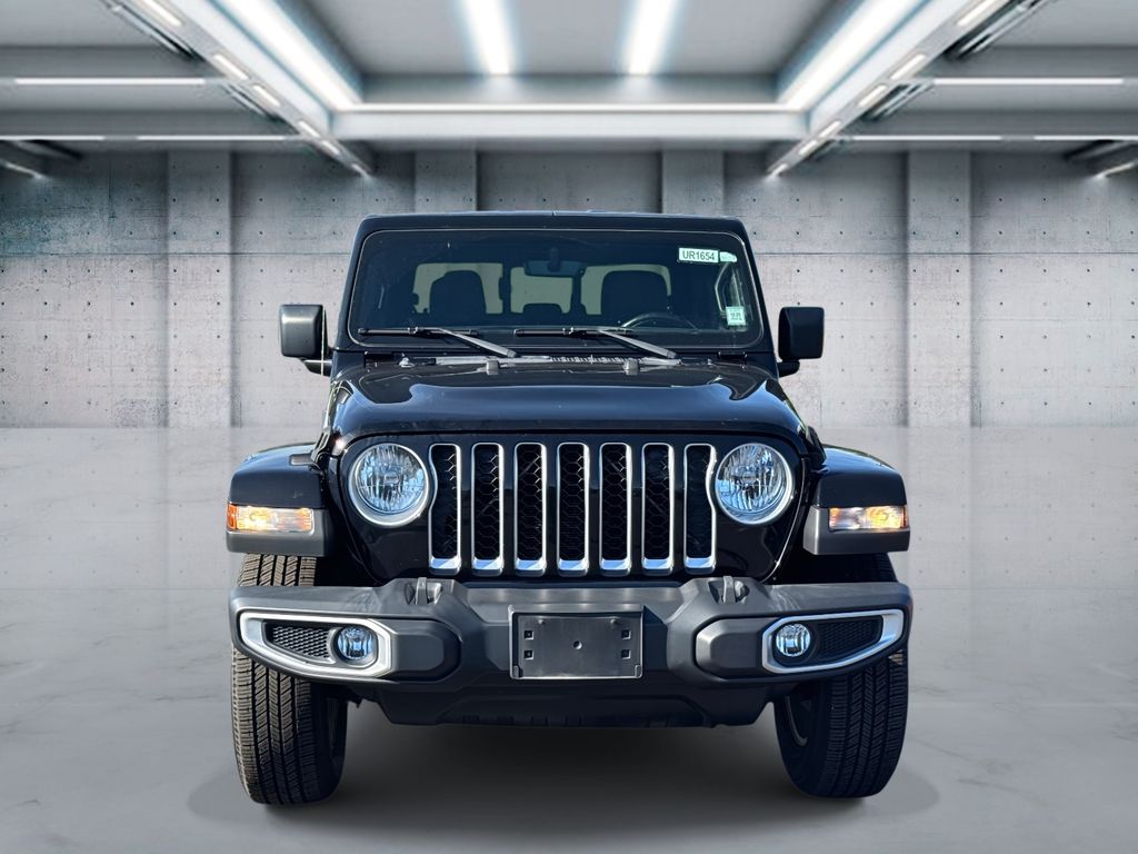 2021 Jeep Gladiator Overland photo 2