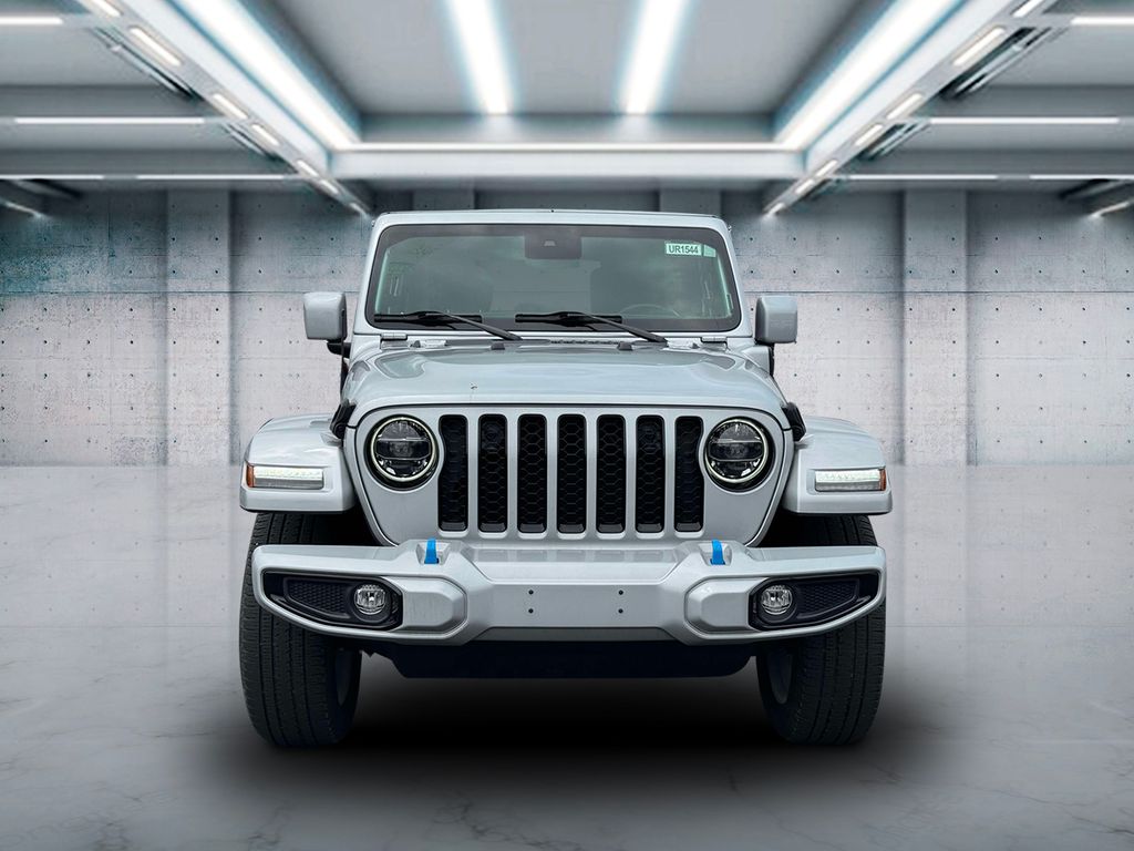 2022 Jeep Wrangler Unlimited Sahara High Altitude photo 4