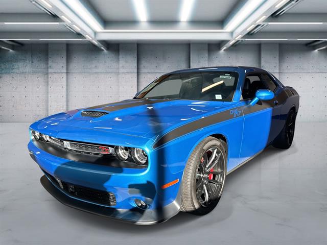 2023 Dodge Challenger R/T's photo