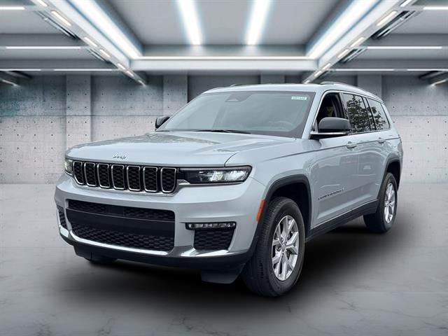 2022 Jeep Grand Cherokee L Limited's photo
