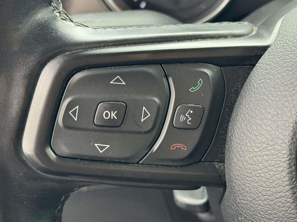 2021 Jeep Gladiator Sport S - Photo 18