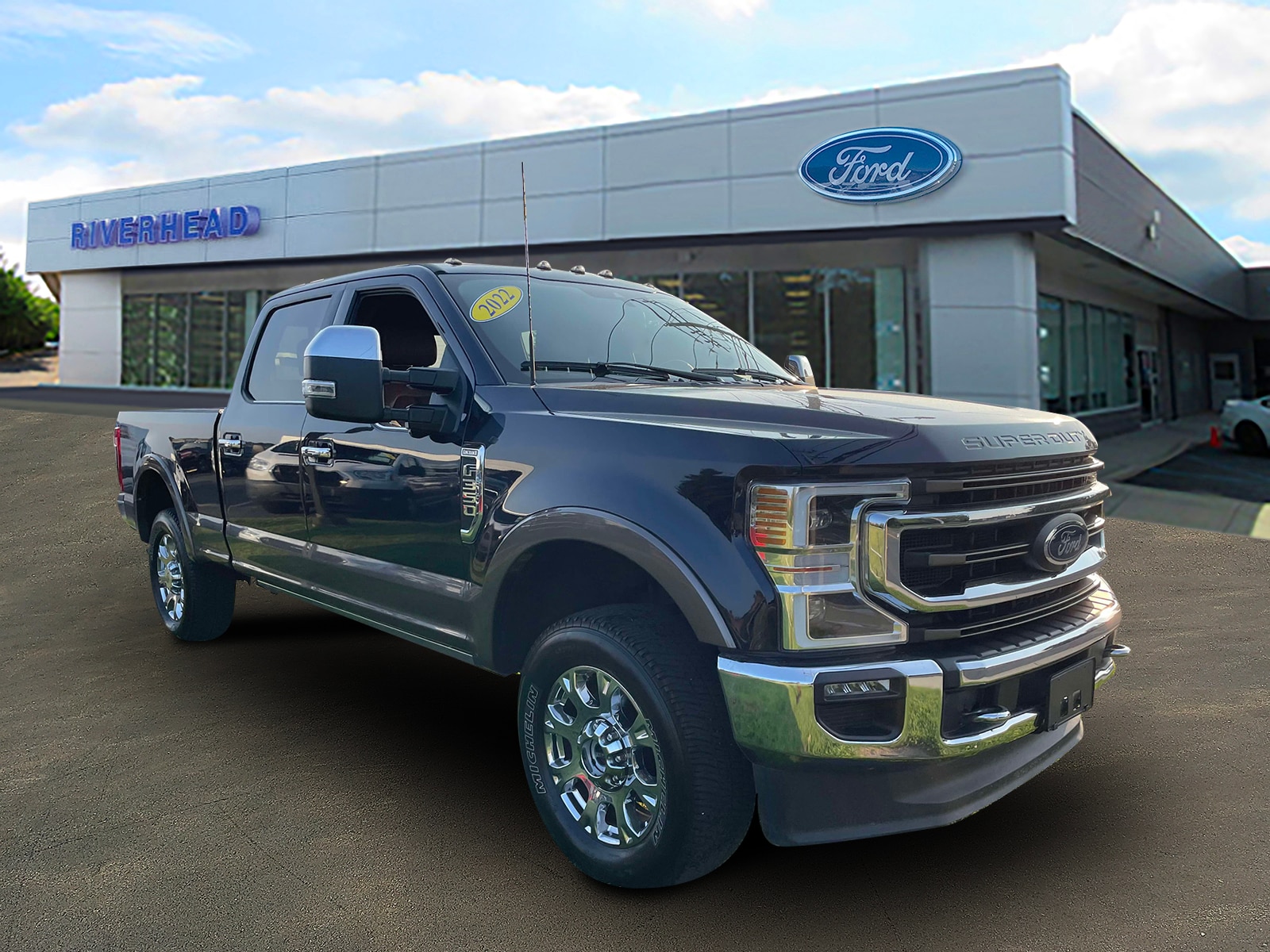 Used 2022 Ford F-350 Super Duty King Ranch with VIN 1FT8W3B6XNEG37671 for sale in Riverhead, NY