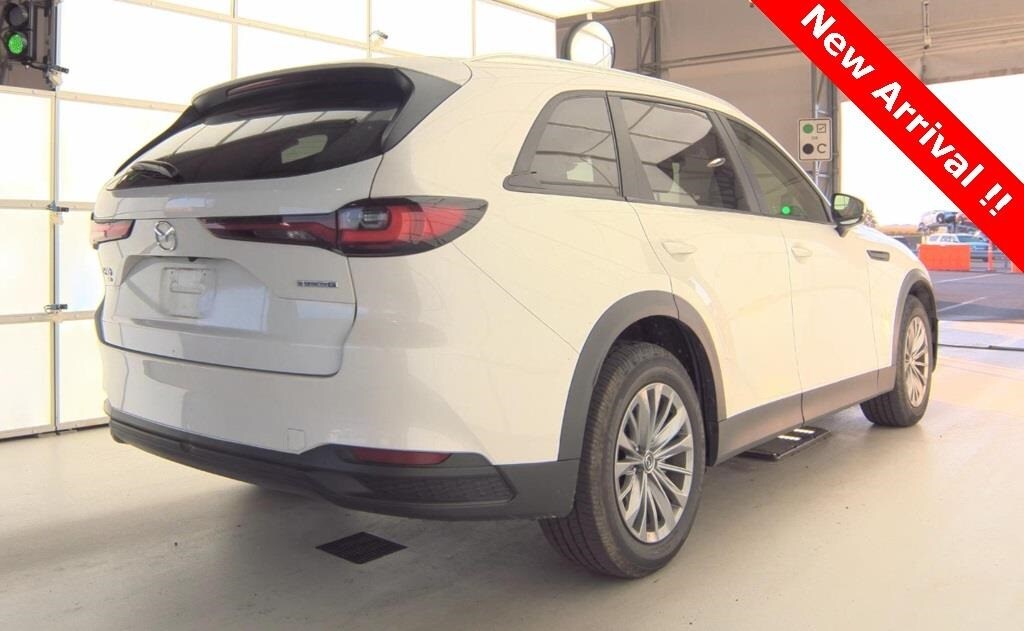 2024 Mazda CX-90 3.3 Turbo Select photo 2