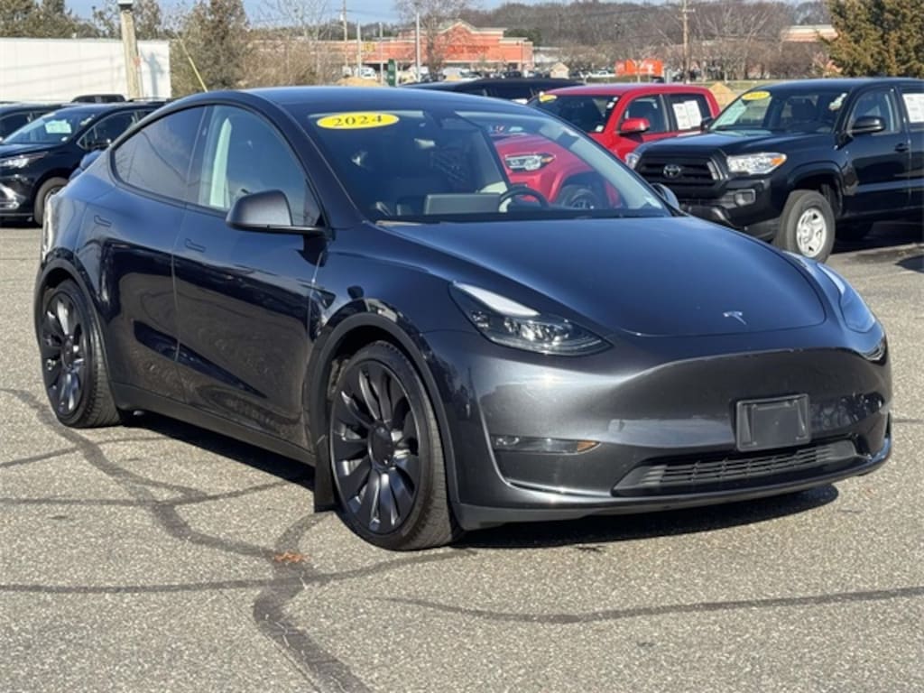 Used 2024 Tesla Model Y Performance SUV