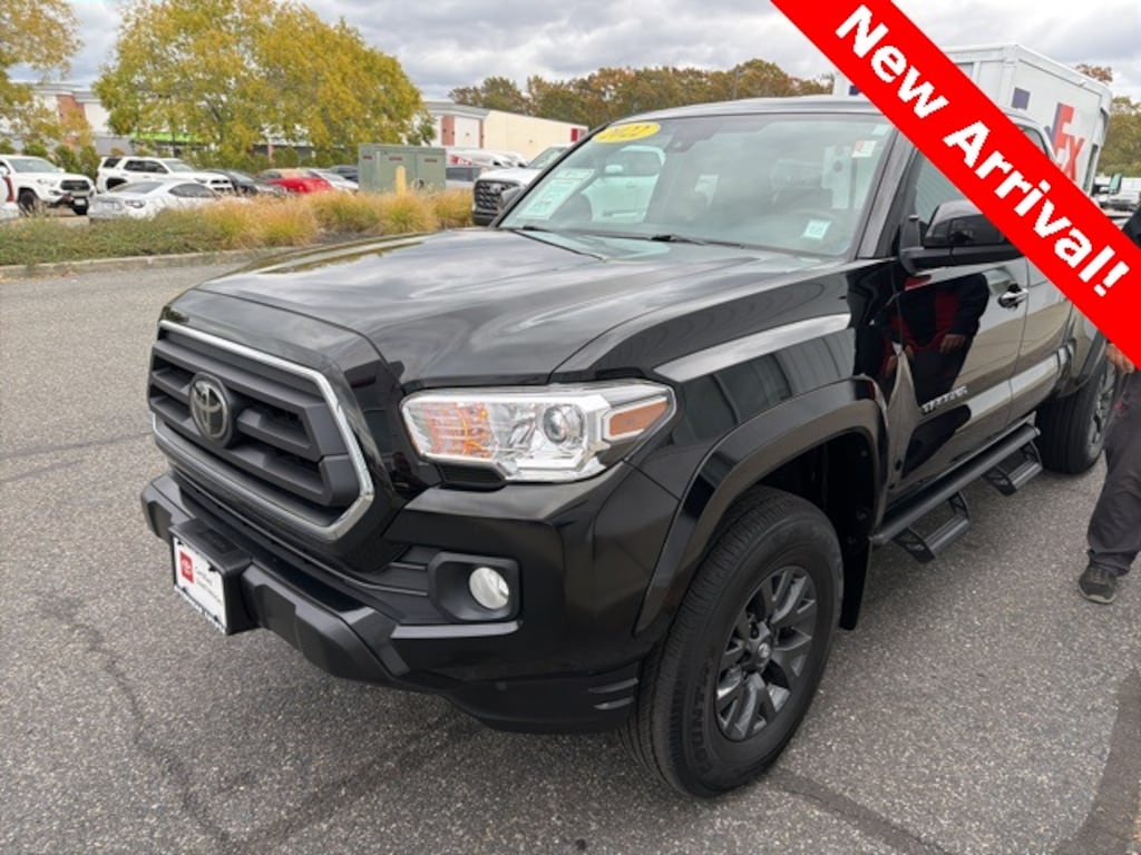 Used 2022 Toyota Tacoma SR5 Truck