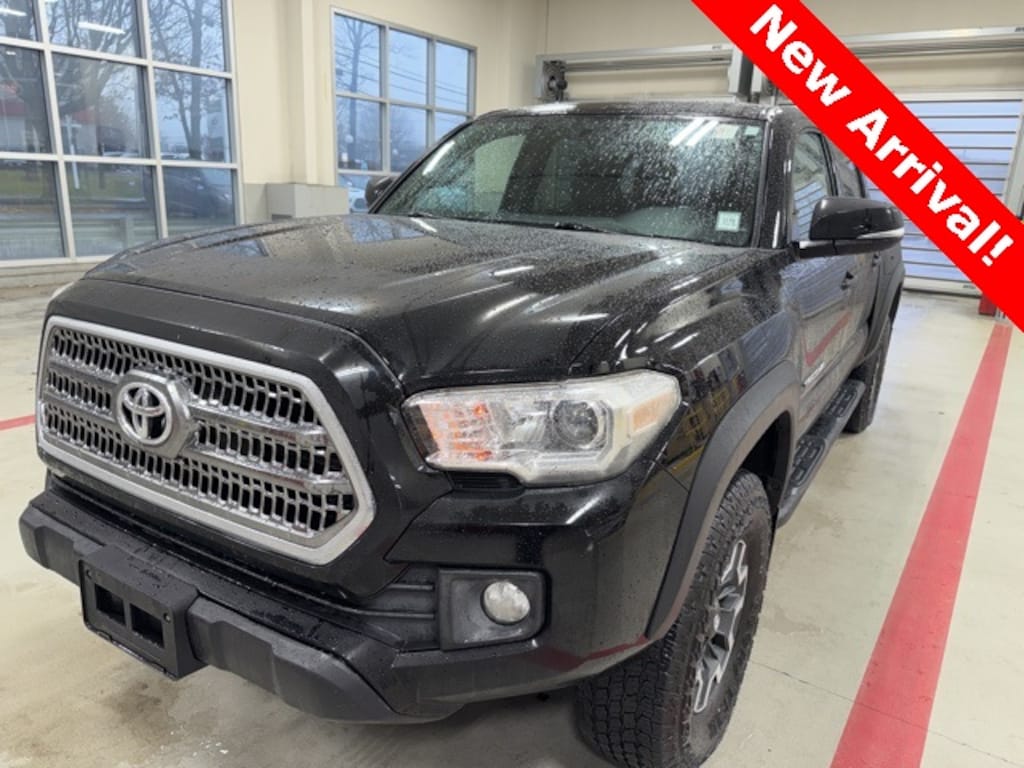 Used 2017 Toyota Tacoma TRD Off-Road Truck