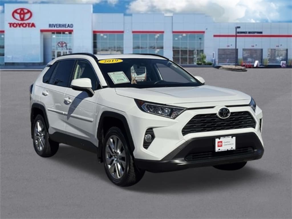 Used 2019 Toyota RAV4 XLE Premium SUV