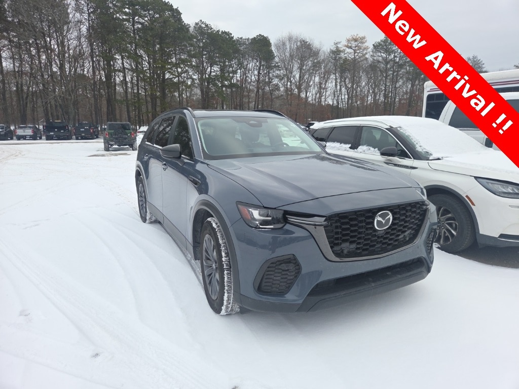 2025 Mazda CX-70 Preferred Package's photo