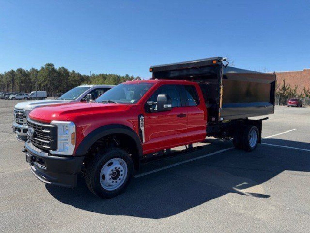 New 2024 Ford F-550SD XL 12' LANDSCAPE DUMP BODY Chassis