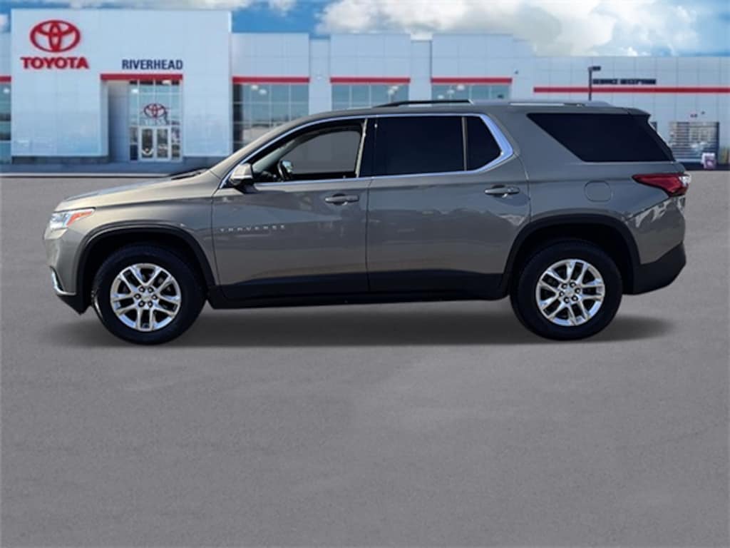 Used 2018 Chevrolet Traverse LT SUV