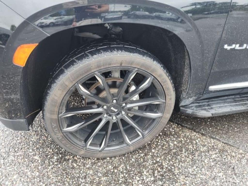 Used 2021 GMC Yukon SLT SUV