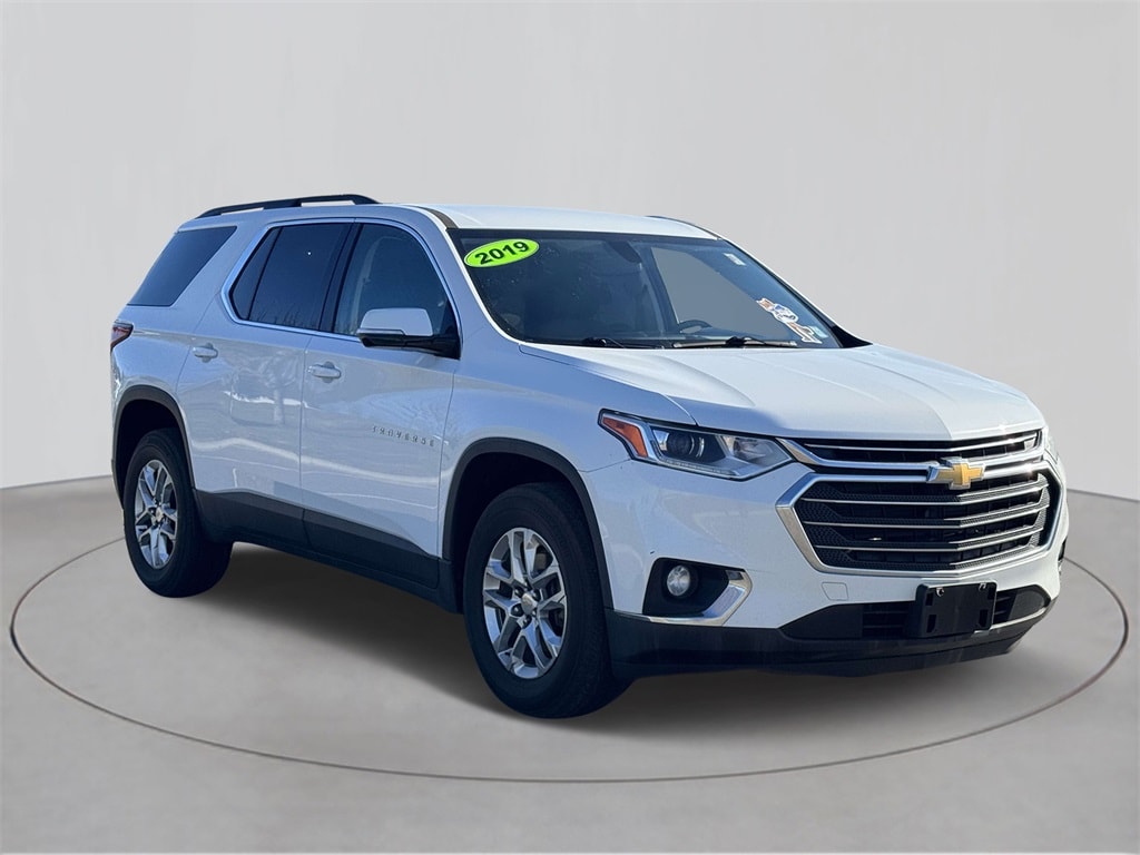 Used 2019 Chevrolet Traverse LT SUV