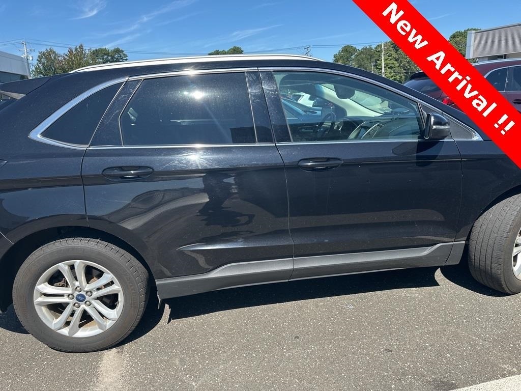 2020 Ford Edge SUV 