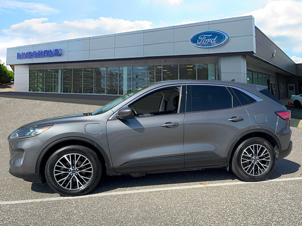 2022 Ford Escape SEL Plug-In Hybrid photo 2