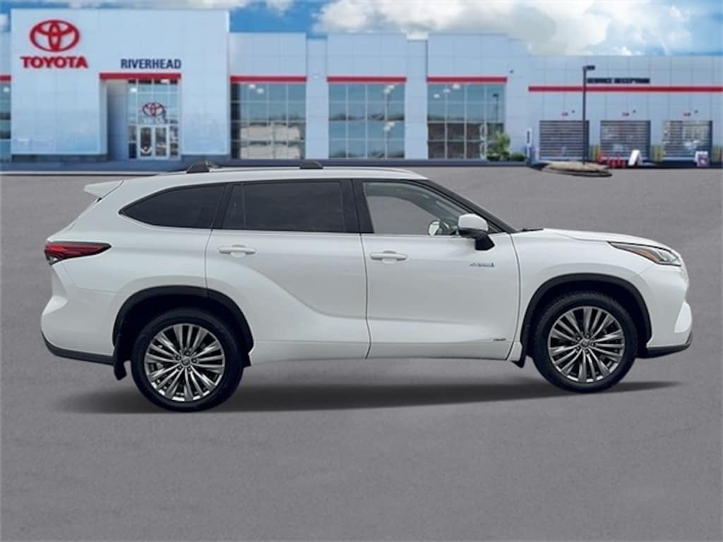 Used 2020 Toyota Highlander Hybrid Platinum SUV