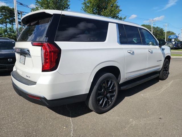 2023 Gmc Yukon XL SLT photo 4