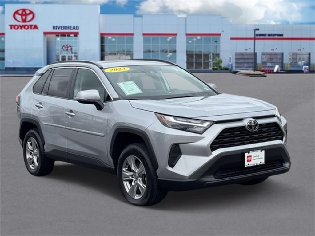 Used 2023 Toyota RAV4 XLE SUV