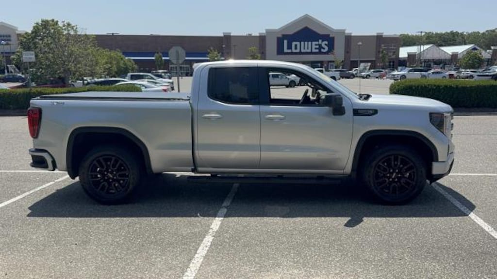 Used 2022 GMC Sierra 1500 4WD Double Cab 147 Elevation w/3SB Extended Cab Pickup