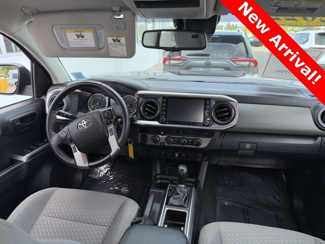 2022 Toyota Tacoma SR5 photo 3