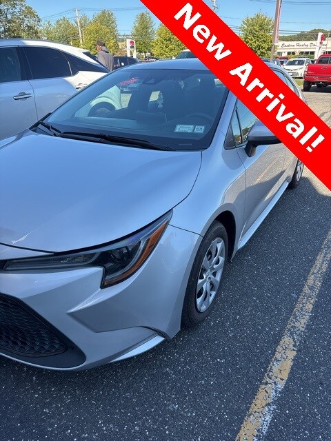 2020 Toyota Corolla LE photo 2