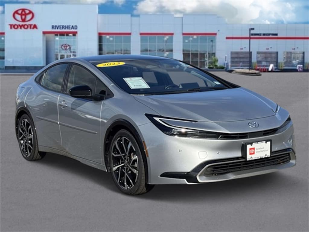 Used 2023 Toyota Prius Prime XSE Hatchback