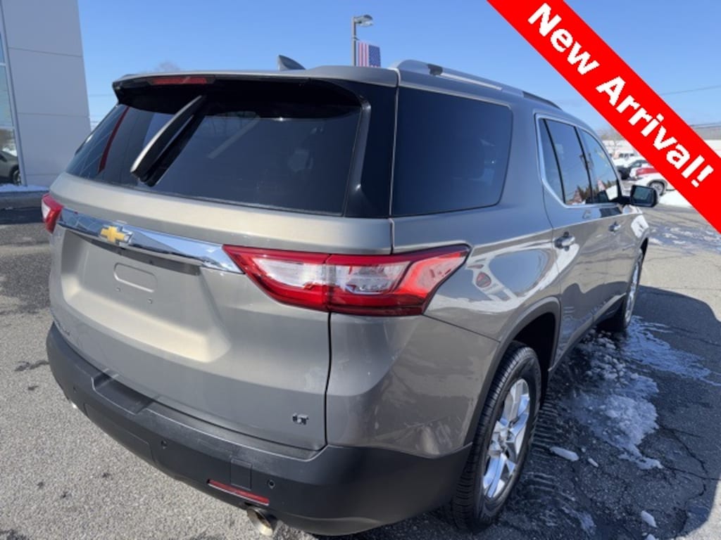 Used 2018 Chevrolet Traverse LT SUV