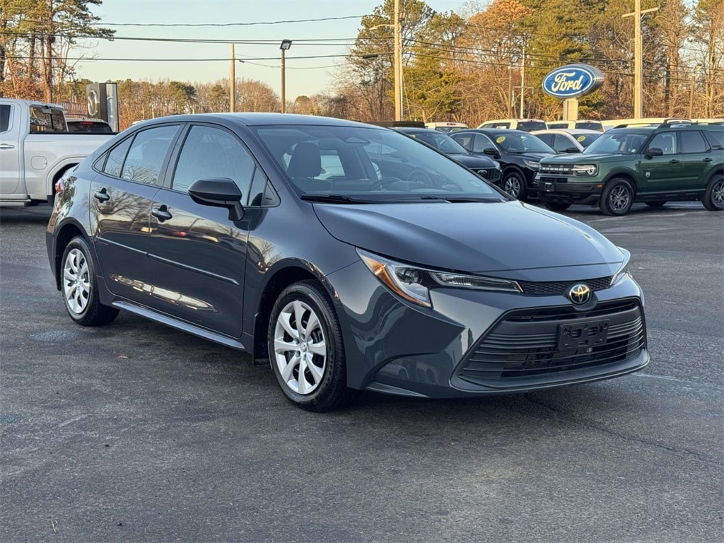 Used 2024 Toyota Corolla LE Sedan