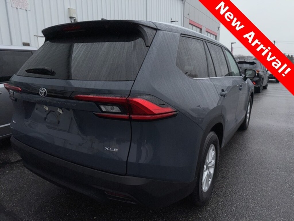 Used 2024 Toyota Grand Highlander XLE SUV
