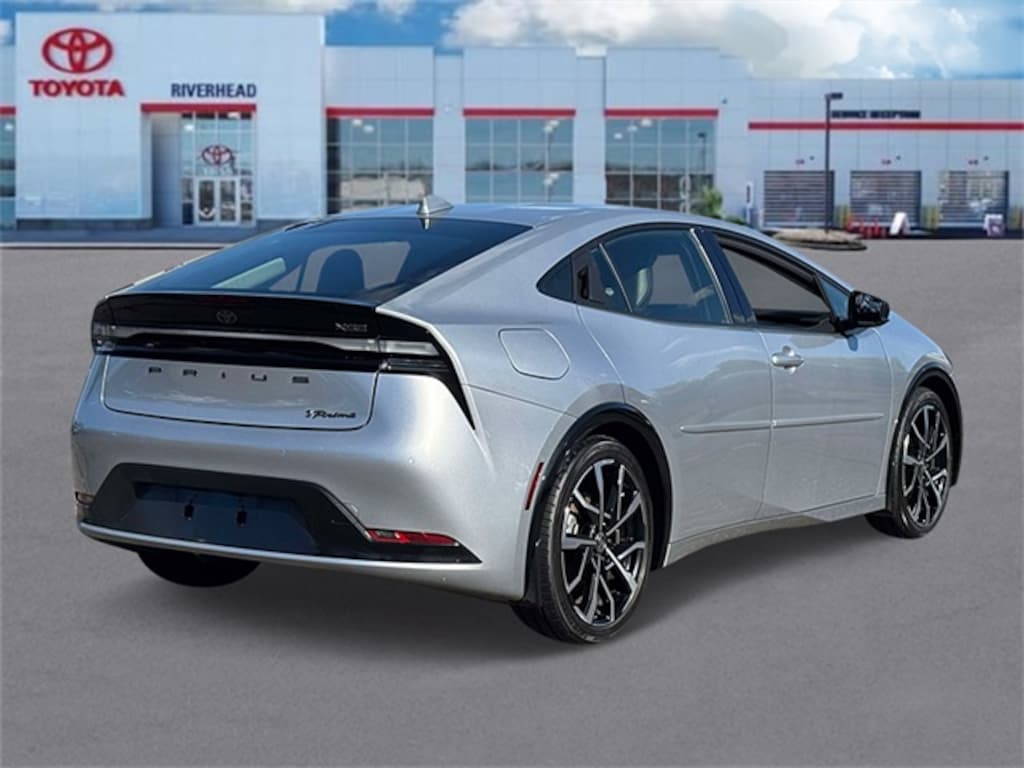 Used 2023 Toyota Prius Prime XSE Premium Hatchback