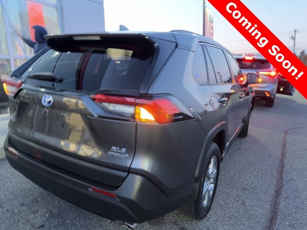Used 2023 Toyota RAV4 Hybrid XLE SUV