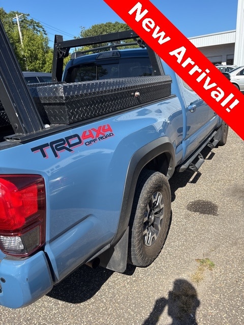 2019 Toyota Tacoma TRD Off-Road photo 4
