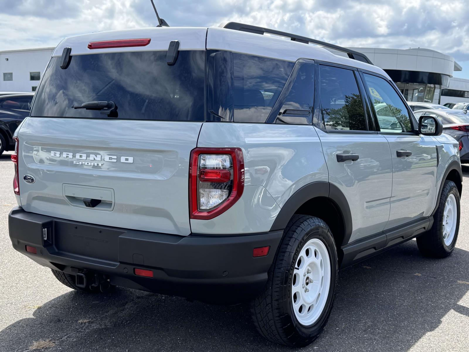 2023 Ford Bronco Sport Heritage photo 2