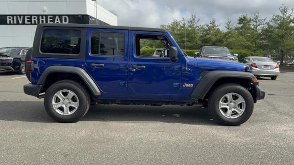 Used 2018 Jeep Wrangler Unlimited Unlimited Sport S Sport Utility