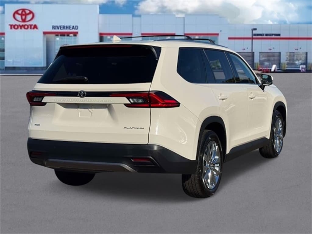 Used 2024 Toyota Grand Highlander Platinum SUV