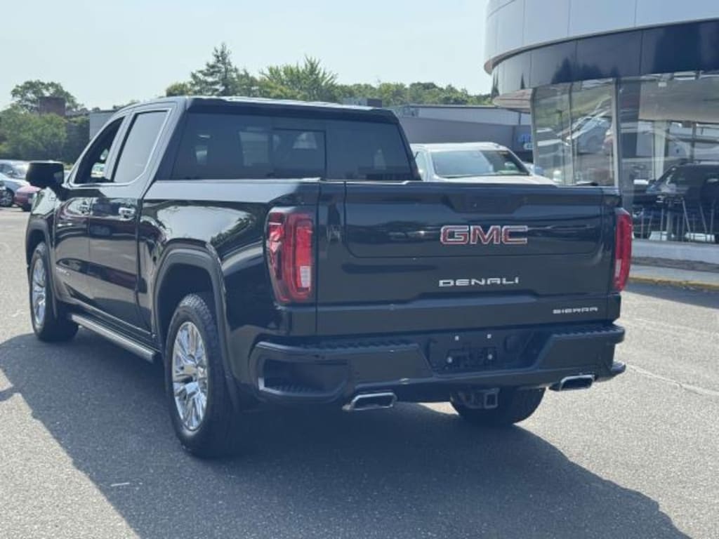 Used 2019 GMC Sierra 1500 4WD Crew Cab 147 Denali Crew Cab Pickup