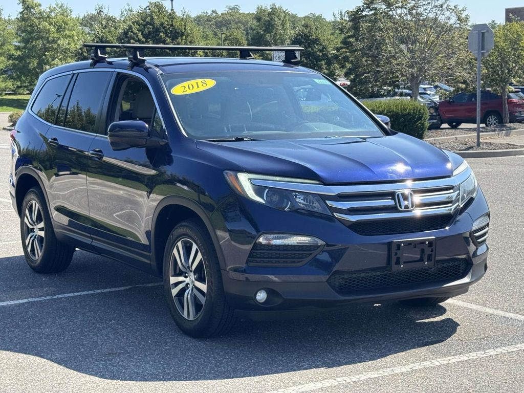 2018 Honda Pilot EX photo 2