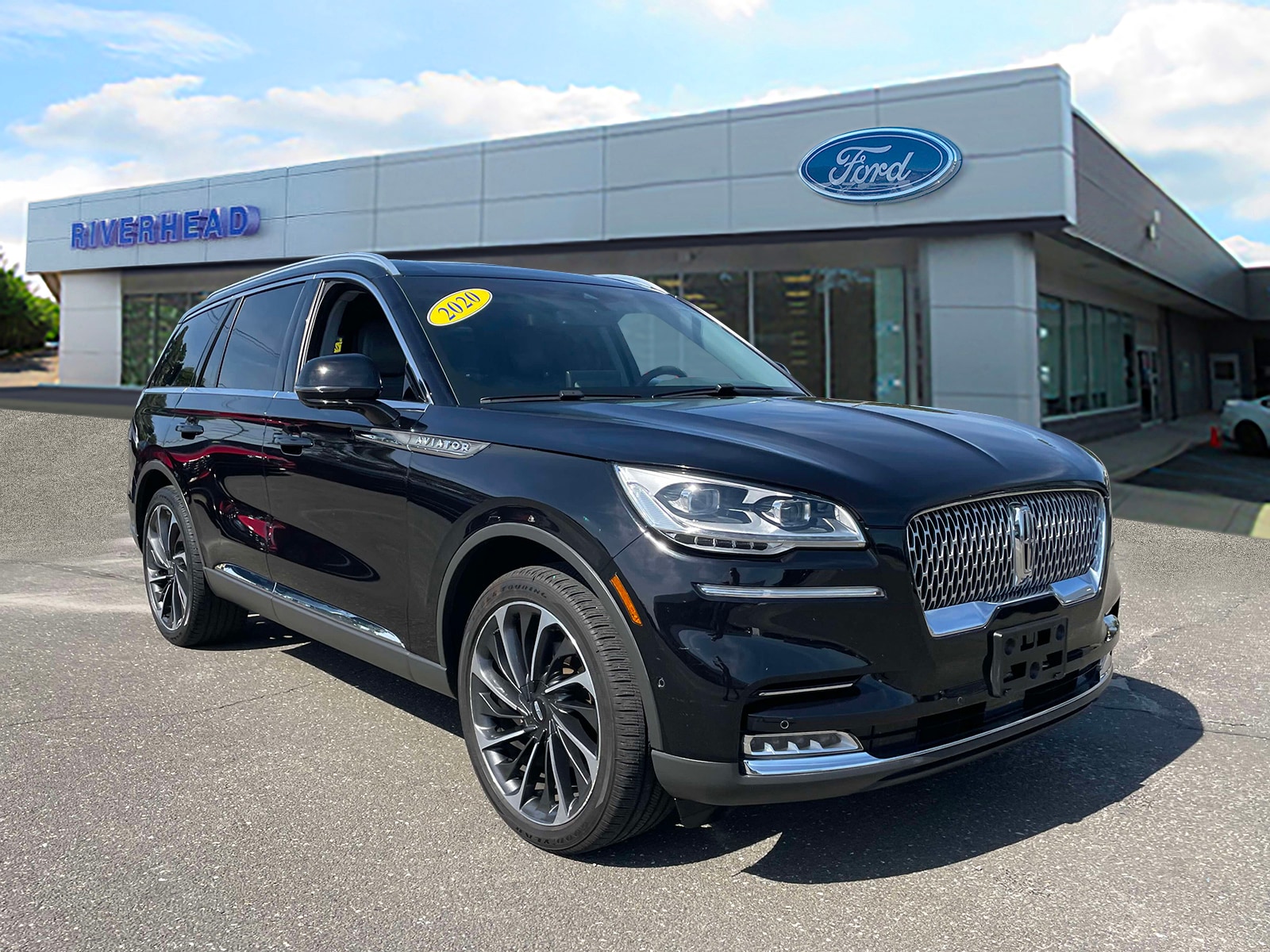 Used 2020 Lincoln Aviator Reserve with VIN 5LM5J7XC1LGL08813 for sale in Riverhead, NY