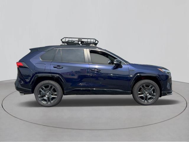 2022 Toyota RAV4 Prime XSE photo 3