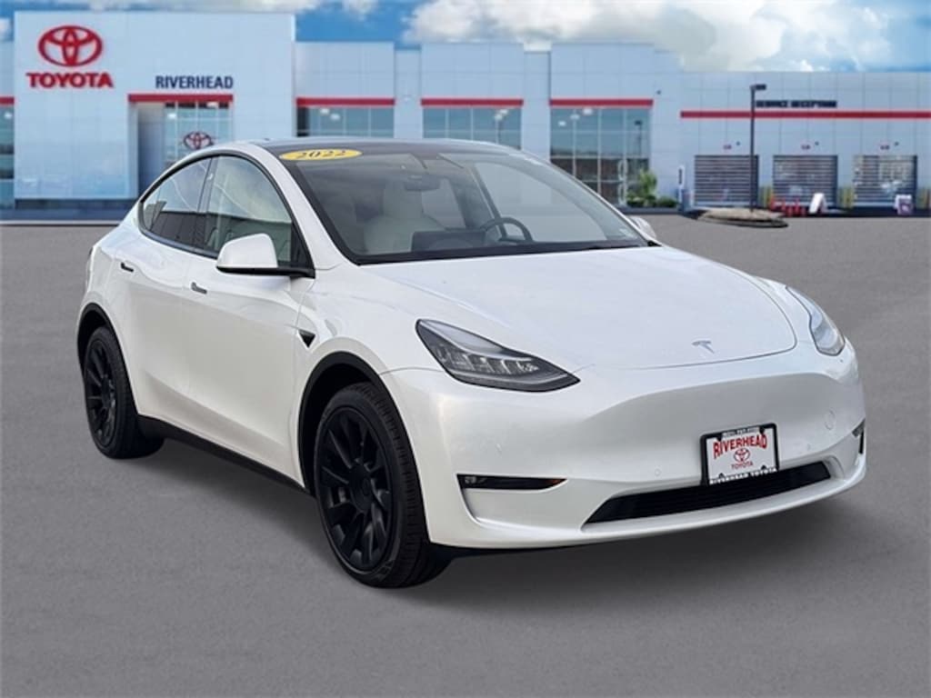 Used 2022 Tesla Model Y Long Range SUV