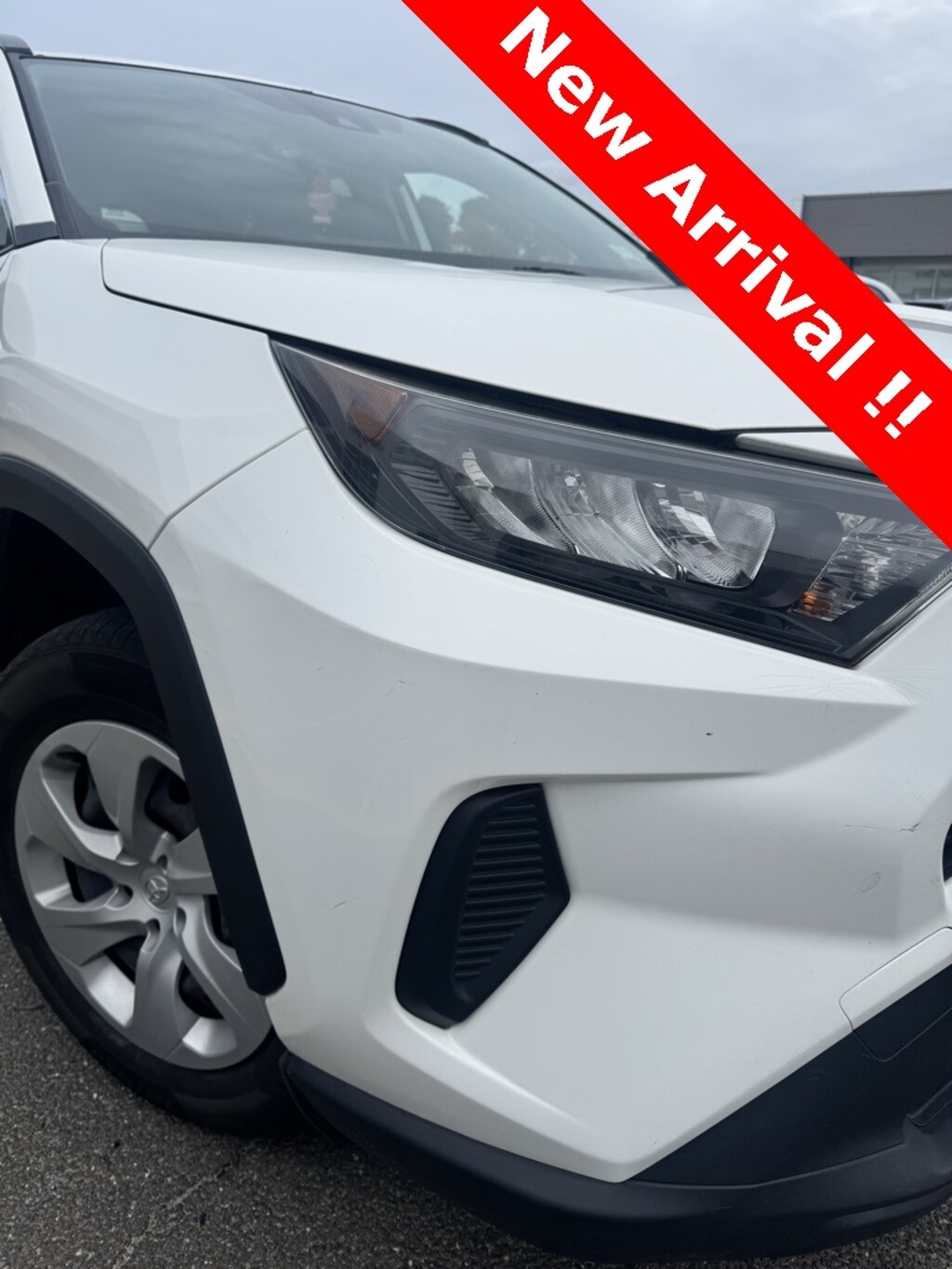 Used 2019 Toyota RAV4 LE SUV